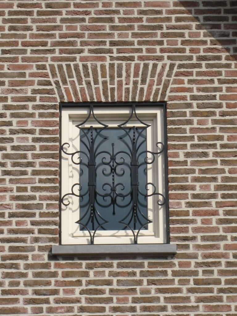 toiletraamwerk